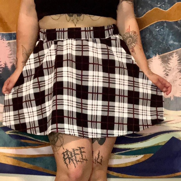 Plaid mini skirt - Picture 4 of 4